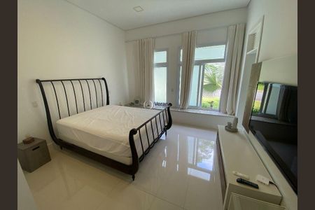 19_photo/94cdff868b.2f15d505e37c7ac5-ATLAS-80715985-e45b-4adc-b50a-b4bc192f6af8.jpg de casa à venda com 4 quartos, 600m² em Balneario Praia do Pernambuco, Guarujá