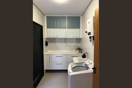 11_photo/94cdff889b.0fca78fc10761616-ATLAS-a4af689c-9a42-43a2-8aa2-1ca52214d61a.jpg de casa de condomínio à venda com 5 quartos, 281m² em Bal Pernambuco, Guarujá