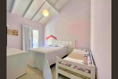 32_photo/94cdff889b.0fca78fc10761616-ATLAS-cd1a6984-a6c4-4d38-b8b0-8a1c83ffeab7.jpg de casa de condomínio à venda com 3 quartos, 220m² em Bal Pernambuco, Guarujá