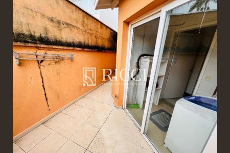 38_photo/94cdff889b.5942de9e05f3e98c-ATLAS-97e24f53-d3a1-4d77-b682-1c9ef3c9f963.jpg de casa à venda com 3 quartos, 300m² em Bal Pernambuco, Guarujá