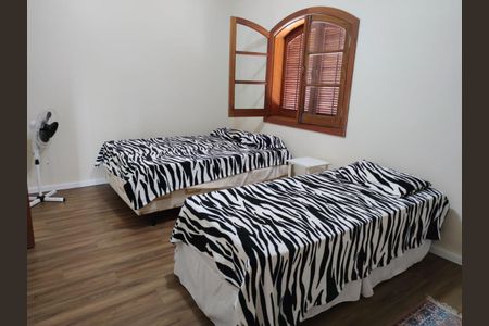 12_photo/94cdff8ac3.af6907d456e229d5-ATLAS-7b659b88-e15a-49b2-9a6e-c24636e1b3c7.jpg de casa à venda com 7 quartos, 485m² em Balneario Praia do Pernambuco, Guarujá