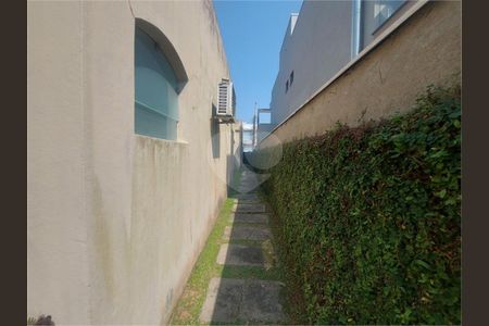 40_photo/94cdff8c55.97484f792a469e2d-ATLAS-39d564cf-7c2c-4af4-a382-dd5669cb0eae.jpg de casa à venda com 4 quartos, 340m² em Jardim Acapulco, Guarujá