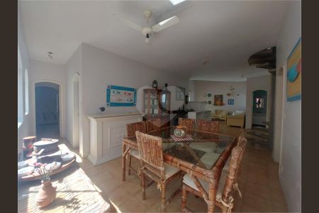 10_photo/94cdff8c55.97484f792a469e2d-ATLAS-c4f7e8cb-b3a8-48b4-83f7-b3c71eb13153.jpg de casa à venda com 4 quartos, 340m² em Jardim Acapulco, Guarujá