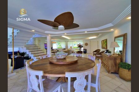 12_photo/94cdff8ce3.0a7e9b1edd52f24b-ATLAS-4fb934ea-7bc9-40ec-9c79-9d93634f559d.jpg de casa à venda com 4 quartos, 400m² em Jardim Acapulco, Guarujá