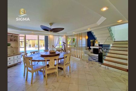 3_photo/94cdff8ce3.0a7e9b1edd52f24b-ATLAS-8a2b91c9-4840-4a73-88d3-1f267c9fd28d.jpg de casa à venda com 4 quartos, 400m² em Jardim Acapulco, Guarujá