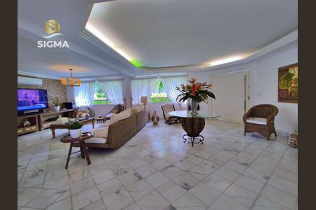 4_photo/94cdff8ce3.0a7e9b1edd52f24b-ATLAS-e76aec18-b121-49d8-8d43-69716e7f1003.jpg de casa à venda com 4 quartos, 400m² em Jardim Acapulco, Guarujá