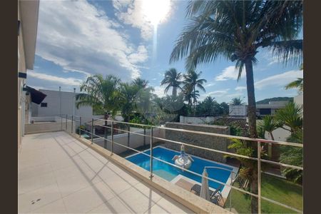 7_photo/94cdff8cff.ae3d86bef28e162d-ATLAS-394d1454-15e5-4f76-9daa-5dea1c60b639.jpg de casa à venda com 4 quartos, 348m² em Jardim Acapulco, Guarujá