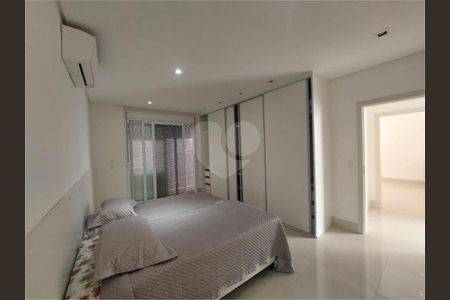 12_photo/94cdff8cff.ae3d86bef28e162d-ATLAS-54bcc2c4-ff5b-4af1-aa35-45681f5f13b5.jpg de casa à venda com 4 quartos, 348m² em Jardim Acapulco, Guarujá