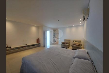 12_photo/94cdff8cff.ae3d86bef28e162d-ATLAS-81903e6f-7af9-4129-a141-42b9ec0efada.jpg de casa à venda com 4 quartos, 348m² em Jardim Acapulco, Guarujá