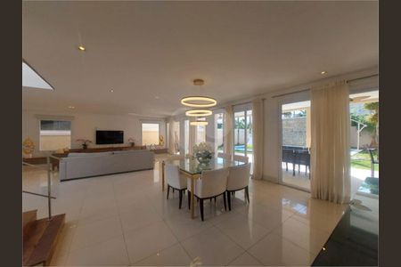 7_photo/94cdff8cff.ae3d86bef28e162d-ATLAS-82e39c81-cbbc-4357-a414-770efd6415a6.jpg de casa à venda com 4 quartos, 348m² em Jardim Acapulco, Guarujá