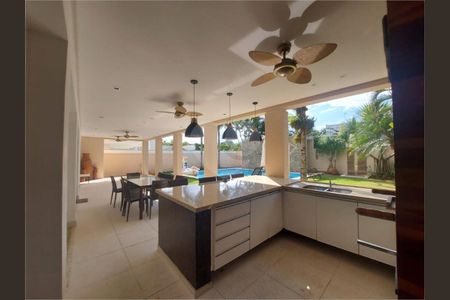 46_photo/94cdff8cff.ae3d86bef28e162d-ATLAS-98e1d2ce-3494-48fc-a3f0-7386997718dc.jpg de casa à venda com 4 quartos, 348m² em Jardim Acapulco, Guarujá