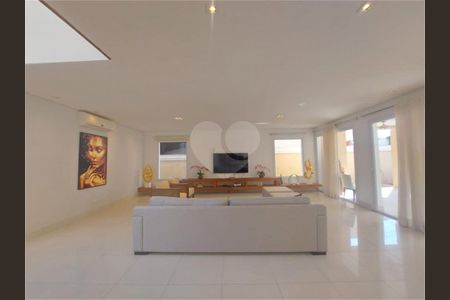 4_photo/94cdff8cff.ae3d86bef28e162d-ATLAS-f7bb1a4f-7b2f-45a8-8ee0-c92e1b737e76.jpg de casa à venda com 4 quartos, 348m² em Jardim Acapulco, Guarujá