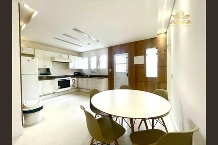 2_photo/94cdff8d07.9f73e101bd22bb98-ATLAS-748a9185-461e-4d26-8ccf-da254bcbde6b.jpg de casa à venda com 4 quartos, 270m² em Jardim Acapulco, Guarujá