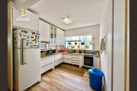 12_photo/94cdff8d25.ceff8192393c33de-ATLAS-8d3610a4-f4ec-4ac8-9ccb-00b2cdcbaab4.jpg de casa à venda com 6 quartos, 450m² em Jardim Acapulco, Guarujá