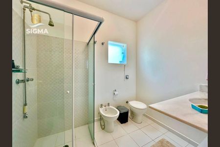 4_photo/94cdff8d25.ceff8192393c33de-ATLAS-caadfbf2-7fbf-47c5-b40e-5452e2b93516.jpg de casa à venda com 6 quartos, 450m² em Jardim Acapulco, Guarujá