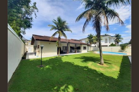 3_photo/94cdff8d63.c804f14b029171f4-ATLAS-e5a8a74c-264e-4f41-ac39-f59731041fa2.jpg de casa para alugar com 5 quartos, 430m² em Jardim Acapulco, Guarujá