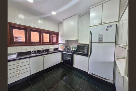 3_photo/94cdff8de7.0bf895571deddd4a-ATLAS-6c3fdbe2-6c9f-45ad-ac2f-8c8ea828ffbe.jpg de casa à venda com 5 quartos, 500m² em Jardim Acapulco, Guarujá