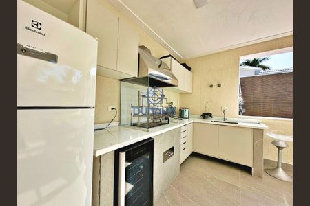 2_photo/94cdff8dff.4c81b0e43f9549c0-ATLAS-61dc158e-0154-4fd7-855c-db9aa92106f8.jpg de casa à venda com 0 quarto, 590m² em Jardim Acapulco, Guarujá