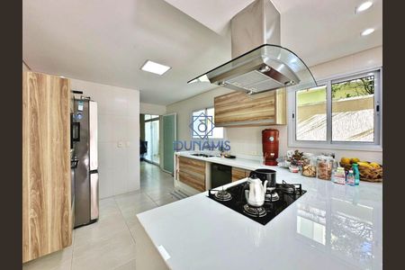 12_photo/94cdff8dff.4c81b0e43f9549c0-ATLAS-62896adb-e6e6-450e-89d0-e8294e817b3f.jpg de casa à venda com 0 quarto, 590m² em Jardim Acapulco, Guarujá