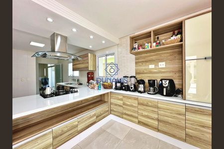 3_photo/94cdff8dff.4c81b0e43f9549c0-ATLAS-bec99f0e-2d2f-4d77-b1f3-6470e2b90d4b.jpg de casa à venda com 0 quarto, 590m² em Jardim Acapulco, Guarujá