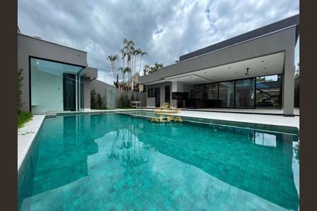 11_photo/94cdff8e3b.3714cccd63f8fe2d-ATLAS-1cc5a5a9-16ee-4cfd-a815-8ab0d6061cf1.jpg de casa de condomínio à venda com 4 quartos, 300m² em Jardim Acapulco, Guarujá