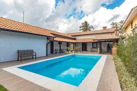 10_photo/94cdff8e3b.f279df7ab7105e24-ATLAS-001e4432-8e3d-427e-996b-16bd6464adde.jpg de casa à venda com 4 quartos, 285m² em Jardim Acapulco, Guarujá