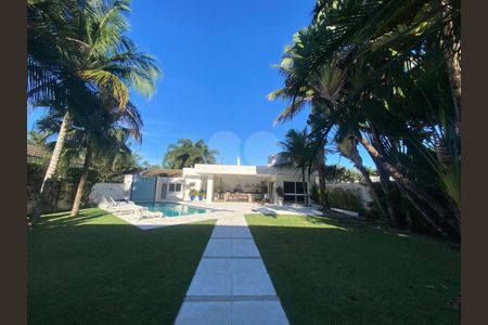 3_photo/94cdff9193.8f3f2a47dd94676f-ATLAS-21c9c3c2-3c85-48bd-bc02-25958ffc9143.jpg de casa de condomínio para alugar com 5 quartos, 700m² em Jardim Acapulco, Guarujá