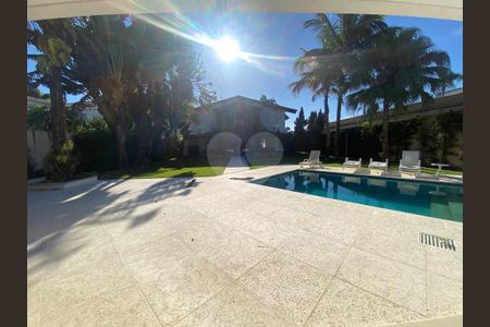 6_photo/94cdff9193.8f3f2a47dd94676f-ATLAS-8eed02bd-e3c7-4a6c-b493-cc8db0efb7d9.jpg de casa de condomínio para alugar com 5 quartos, 700m² em Jardim Acapulco, Guarujá