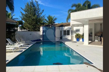 27_photo/94cdff9193.8f3f2a47dd94676f-ATLAS-eec81e72-ea2b-4669-90a0-ccc20500d299.jpg de casa de condomínio para alugar com 5 quartos, 700m² em Jardim Acapulco, Guarujá