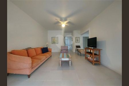 43_photo/94cdff91f3.9845a183adc4e21d-ATLAS-86d6ff2c-3dee-49d1-90d7-cdaa376b0133.jpg de casa à venda com 4 quartos, 450m² em Jardim Acapulco, Guarujá