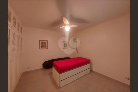 46_photo/94cdff91f3.9845a183adc4e21d-ATLAS-f1c1d2a2-f364-461b-8cd0-e77ca8b2d41c.jpg de casa à venda com 4 quartos, 450m² em Jardim Acapulco, Guarujá