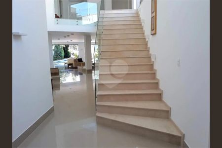 3_photo/94cdff9243.a824f5d462c04ebd-ATLAS-81e8c836-cc72-457e-9435-e9b90bdacabd.jpg de casa à venda com 6 quartos, 550m² em Jardim Acapulco, Guarujá