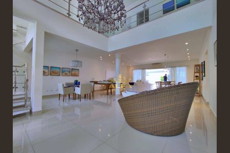 4_photo/94cdff924d.3aed5bbd04158097-ATLAS-a8cdc782-37d7-4aa9-b1b7-59e539c0687f.jpg de casa à venda com 4 quartos, 370m² em Jardim Acapulco, Guarujá