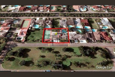 4_photo/94cdff924d.9445d083dc68a5ac-ATLAS-c9ffa212-63aa-494e-a0ac-2d08cf5fe59b.jpg de casa à venda com 4 quartos, m² em Jardim Acapulco, Guarujá