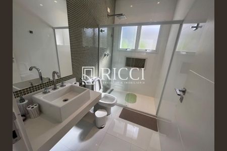 5_photo/94cdff92c1.e8818d4a5c5dde9d-ATLAS-237f941b-974b-45df-a6e9-af19026ab979.jpg de casa à venda com 7 quartos, 1600m² em Jardim Acapulco, Guarujá