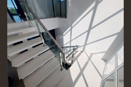 7_photo/94cdff92c1.e8818d4a5c5dde9d-ATLAS-33cc9f10-e5c8-450a-a379-1205fb5df820.jpg de casa à venda com 7 quartos, 800m² em Jardim Acapulco, Guarujá