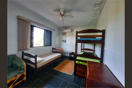 4_photo/94cdff92f7.ce0e127f29cc1409-ATLAS-4e09998c-82a8-4d83-ab95-ada32674b2c3.jpg de casa à venda com 4 quartos, 281m² em Jardim Acapulco, Guarujá