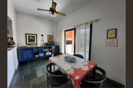 12_photo/94cdff92f7.ce0e127f29cc1409-ATLAS-a82e88ed-695f-456f-91a4-e551f7f2a32c.jpg de casa à venda com 4 quartos, 281m² em Jardim Acapulco, Guarujá