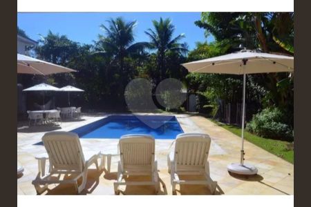 11_photo/94cdff93a7.7543f74168feac20-ATLAS-e81534e7-261b-442b-8a67-155e7cfe95c1.jpg de casa à venda com 7 quartos, 675m² em Jardim Acapulco, Guarujá