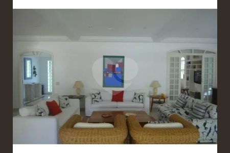 9_photo/94cdff93a7.7543f74168feac20-ATLAS-ee4ec52b-27a6-4a73-a546-e6c4d96f3d67.jpg de casa à venda com 7 quartos, 675m² em Jardim Acapulco, Guarujá