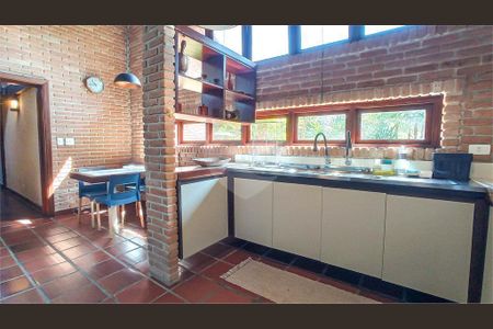 6_photo/94cdff93bf.040929e4059d90de-ATLAS-42e735e6-764a-484e-8cab-32cecd4e329b.jpg de casa à venda com 4 quartos, 390m² em Jardim Acapulco, Guarujá