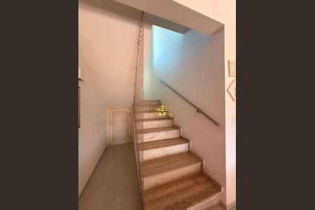 2_photo/94cdff93fb.59abdc00308a7dc6-ATLAS-e0ddb853-0ef6-4d41-b0bc-6ff220164c7e.jpg de casa à venda com 5 quartos, 309m² em Jardim Acapulco, Guarujá