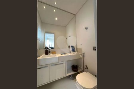 5_photo/94cdff9457.f2ed236aecaa8a04-ATLAS-03748e6d-ab53-4ae4-acdf-3df3e40f71a1.jpg de casa à venda com 5 quartos, 525m² em Jardim Acapulco, Guarujá