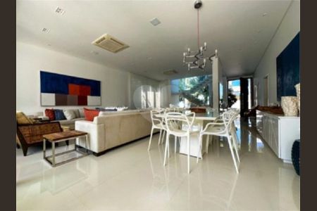 4_photo/94cdff9457.f2ed236aecaa8a04-ATLAS-3cc5a3ff-a6b3-44a3-8833-ac8be08c944f.jpg de casa à venda com 5 quartos, 525m² em Jardim Acapulco, Guarujá