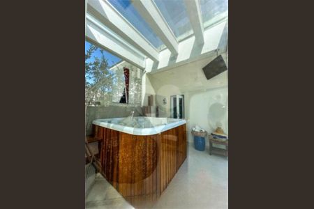 9_photo/94cdff9457.f2ed236aecaa8a04-ATLAS-6ce542c5-edef-4539-b9d4-268109c3e92b.jpg de casa à venda com 5 quartos, 525m² em Jardim Acapulco, Guarujá