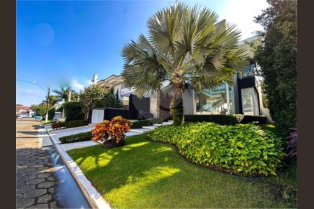 6_photo/94cdff9457.f2ed236aecaa8a04-ATLAS-8cb27f4e-94dd-4342-921f-95f9030a28ec.jpg de casa à venda com 5 quartos, 525m² em Jardim Acapulco, Guarujá