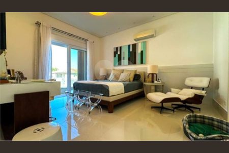 10_photo/94cdff9457.f2ed236aecaa8a04-ATLAS-cbeab776-e368-40cc-863d-427ffff9ef64.jpg de casa à venda com 5 quartos, 525m² em Jardim Acapulco, Guarujá