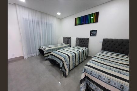 3_photo/94cdff947f.69530a6104d48ca1-ATLAS-1cb19bba-c91e-4f7e-b077-3ba39d8d5c6b.jpg de casa à venda com 5 quartos, 420m² em Jardim Acapulco, Guarujá