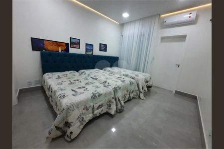 3_photo/94cdff947f.69530a6104d48ca1-ATLAS-8a86d464-af4e-4057-b688-6a6fbd762d9c.jpg de casa à venda com 5 quartos, 420m² em Jardim Acapulco, Guarujá