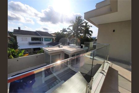 37_photo/94cdff947f.69530a6104d48ca1-ATLAS-9370b5ca-2da8-4e16-95d5-7538fb5bb069.jpg de casa à venda com 5 quartos, 420m² em Jardim Acapulco, Guarujá